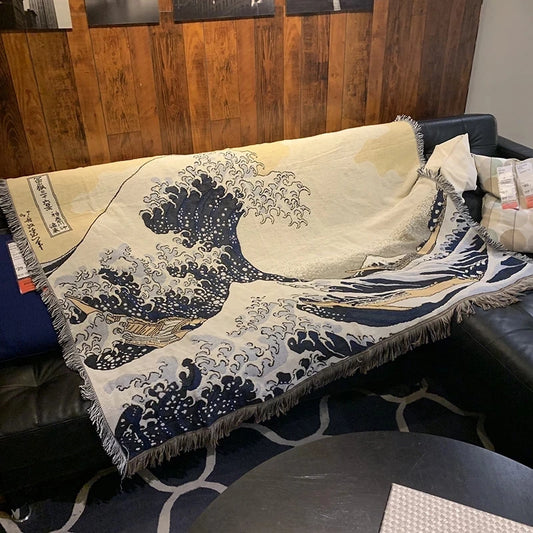 Japanese Wave Throw Blanket with Tassels – Perfect Accent for Sofa or Bed