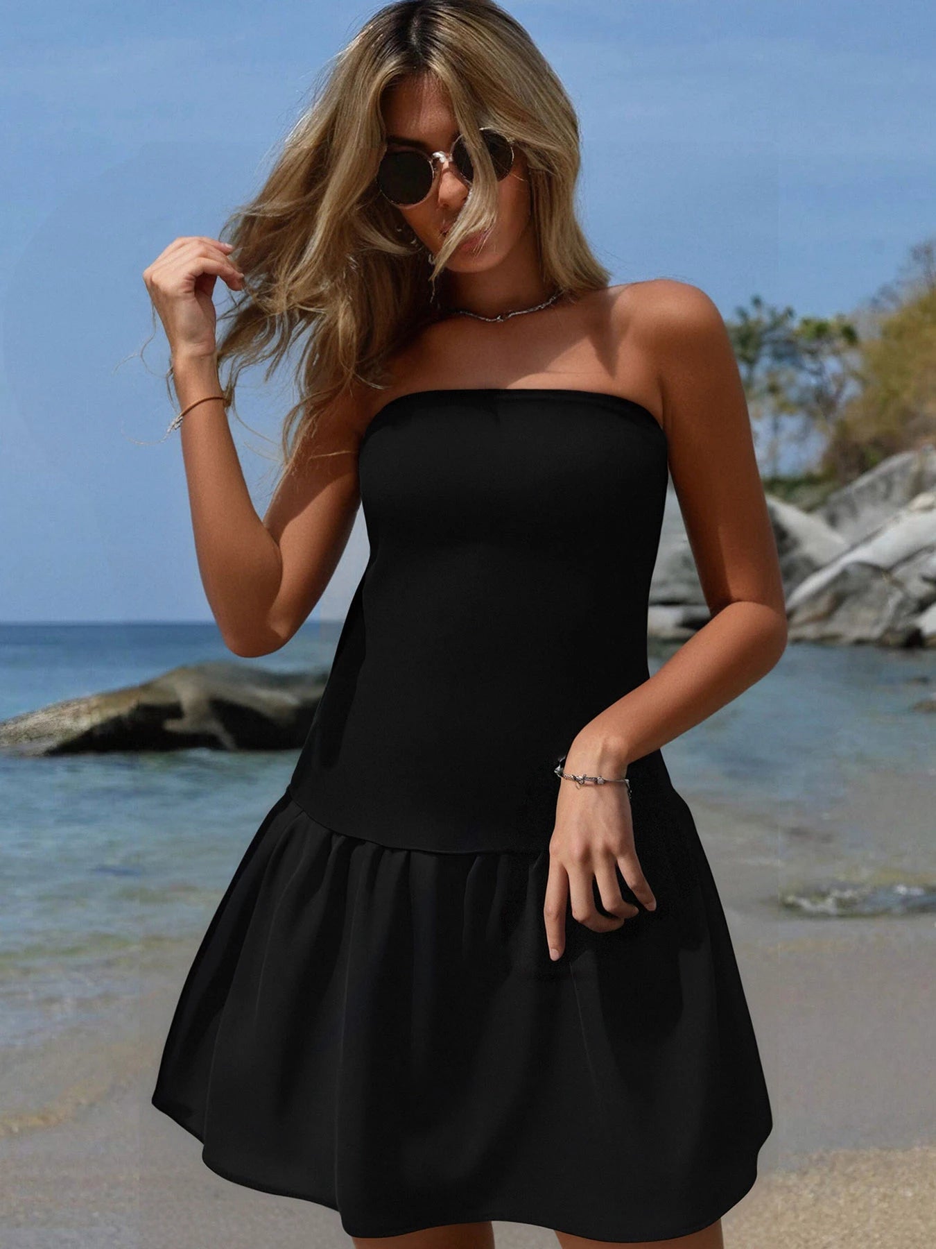 Black Strapless A-Line Mini Dress – Sexy Slim Fit Off-Shoulder Summer Dress for Women