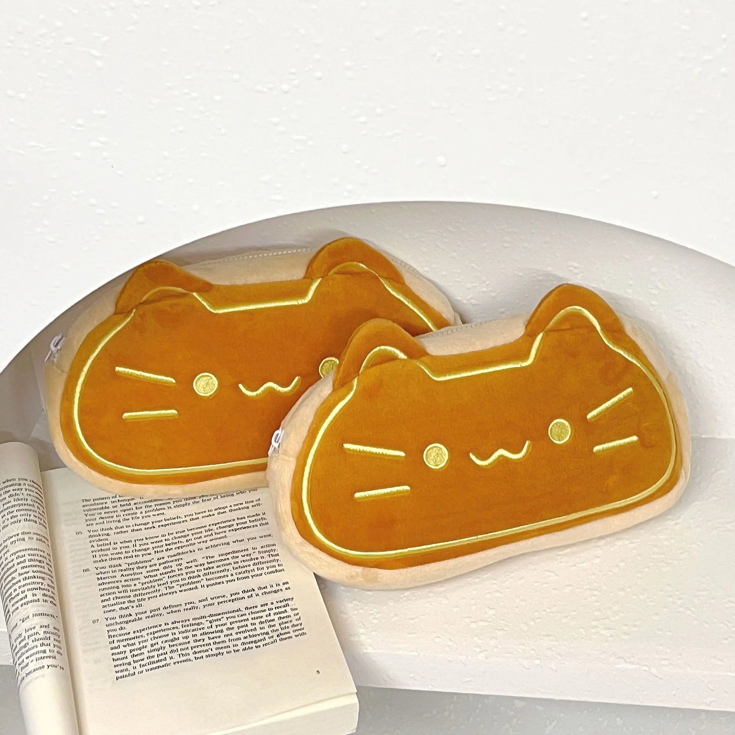 Caramel Cat Plush Pen Case – Large Capacity Pencil Pouch for Kids & Students