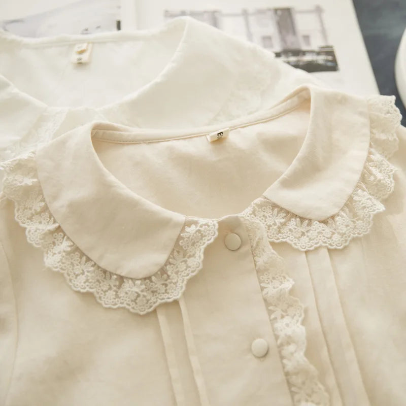Women’s Simple Yet Cute Blouse – Effortless Style