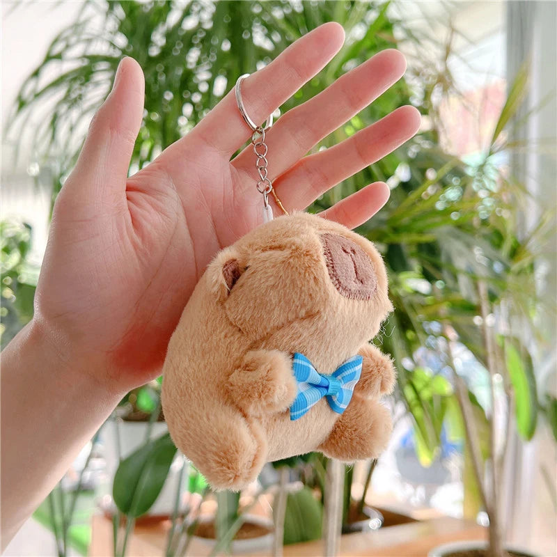 Cute Capybara Plush Keychain – Kawaii Soft Animal Key Ring Charm for Bags, Backpacks & Gifts