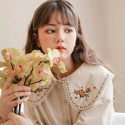 Women Peter Pan Collar long sleeve shirt