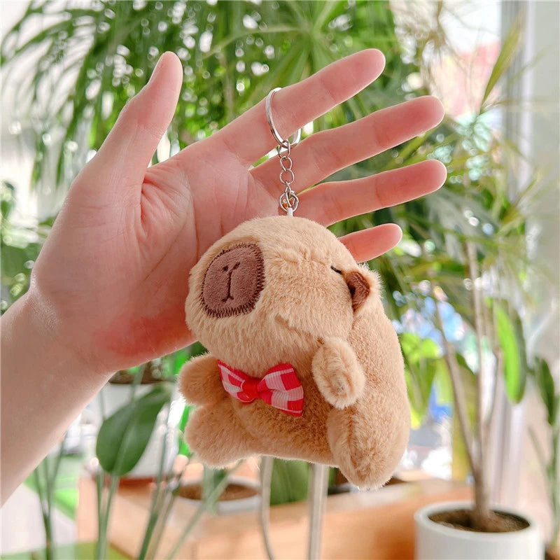 Cute Capybara Plush Keychain – Kawaii Soft Animal Key Ring Charm for Bags, Backpacks & Gifts